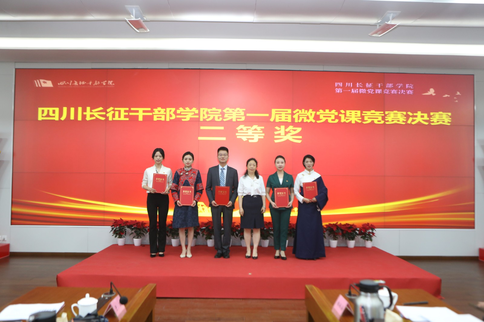 1658472613512.jpg 1655987528109.jpg